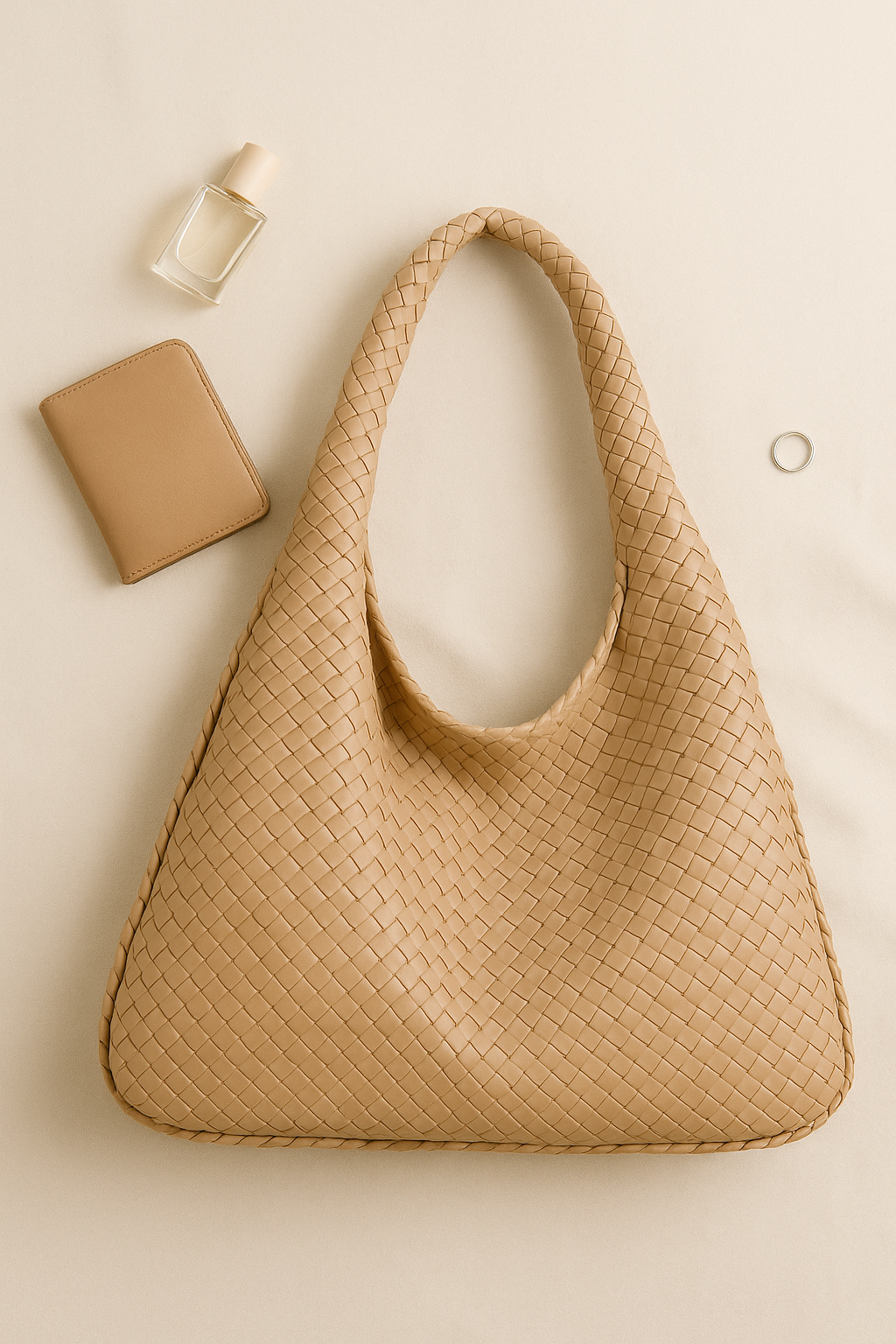 The Capri Hobo